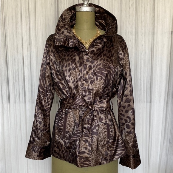 Elegant Animal Print Trench Coat - Picture 1 of 15
